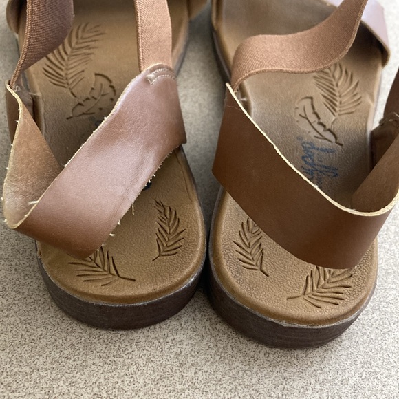 Cute brown sandals 6.5 - Picture 2 of 6